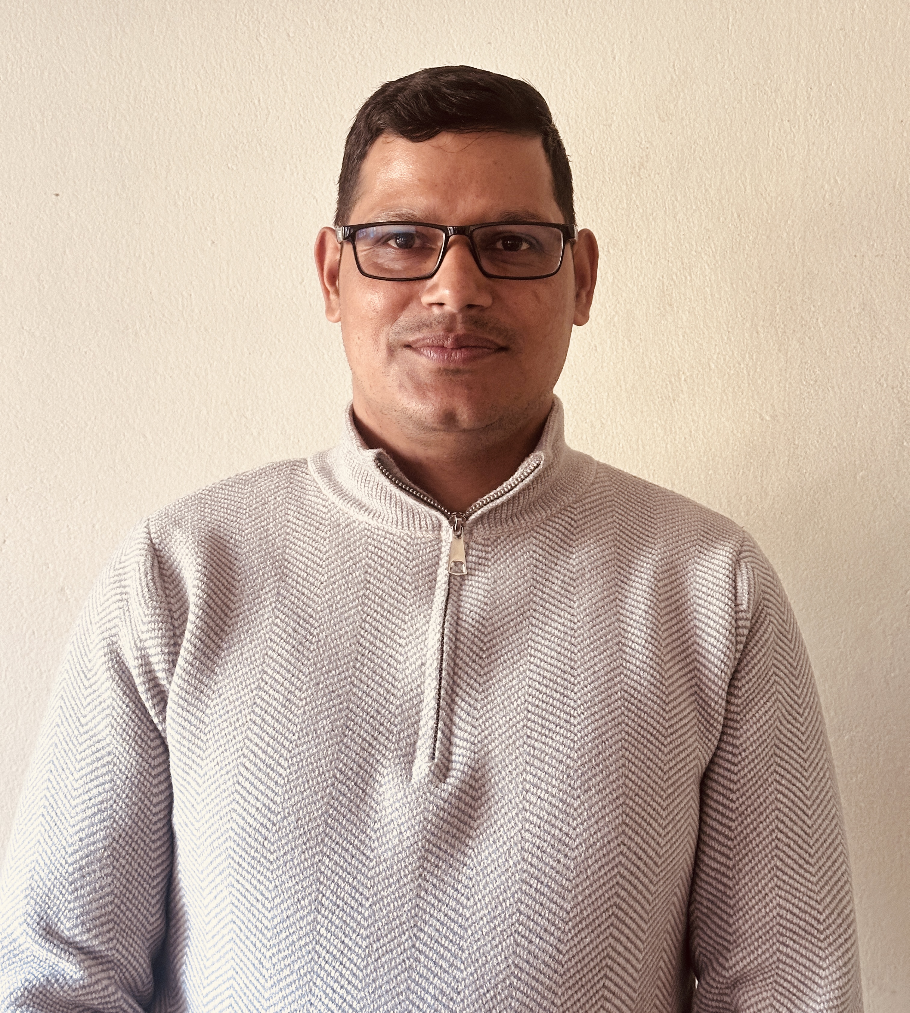 सुरेश  पन्थी